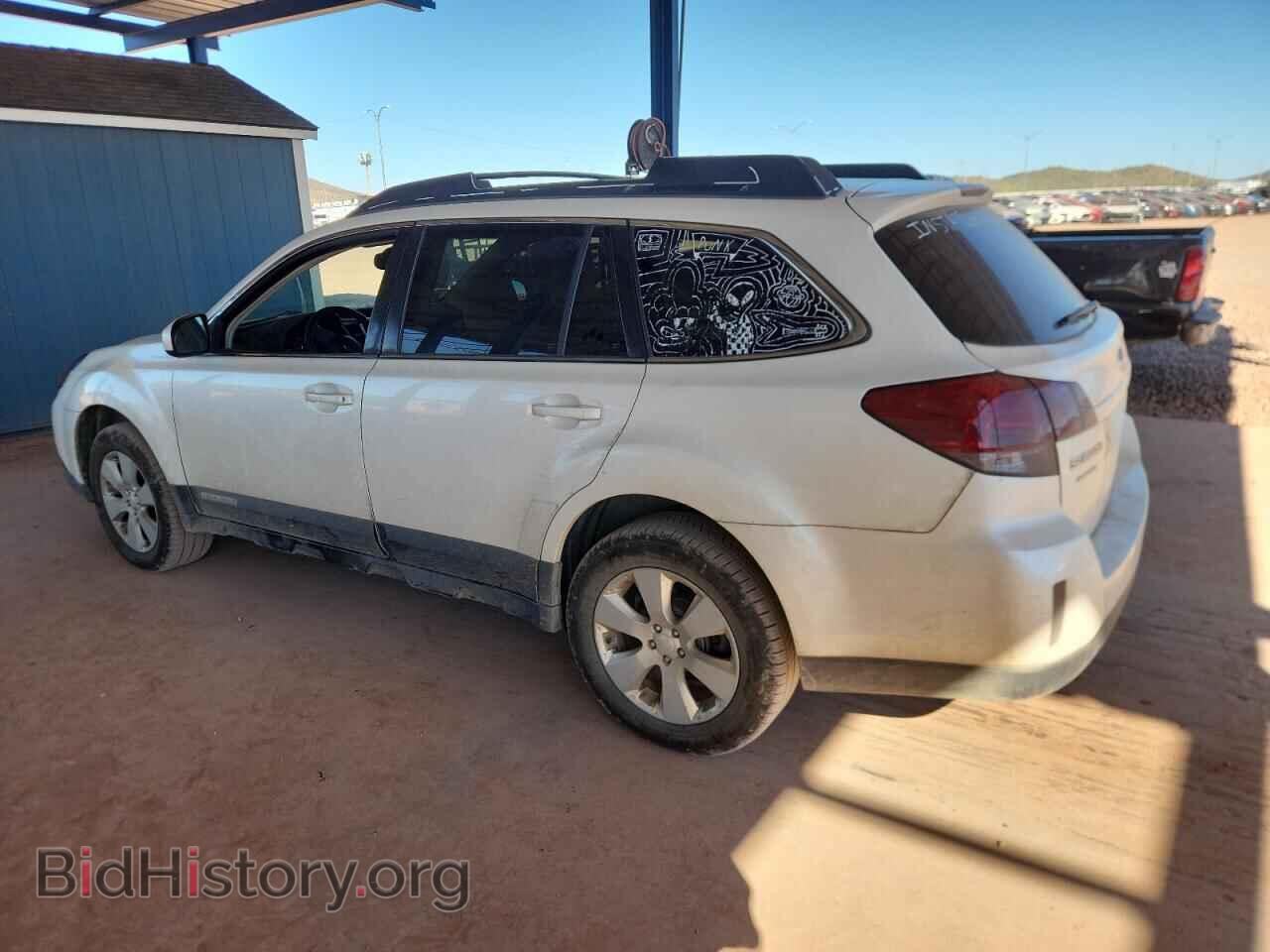 2011 SUBARU OUTBACK - VIN: 4S4BRBGC7B3433032 - Фото 2