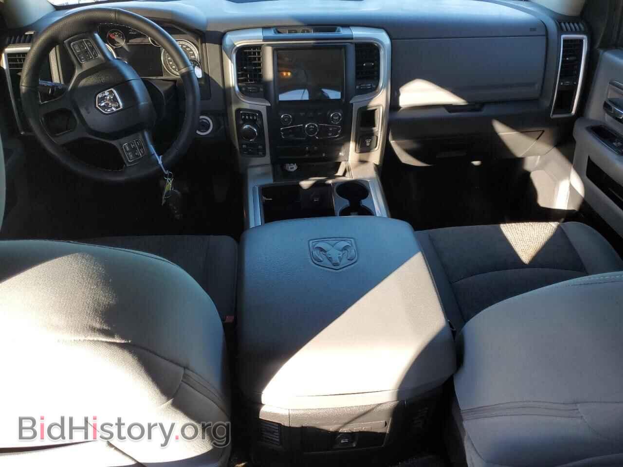 2015 RAM 1500 - VIN: 3C6RR7LT9FG598564 - Фото 8