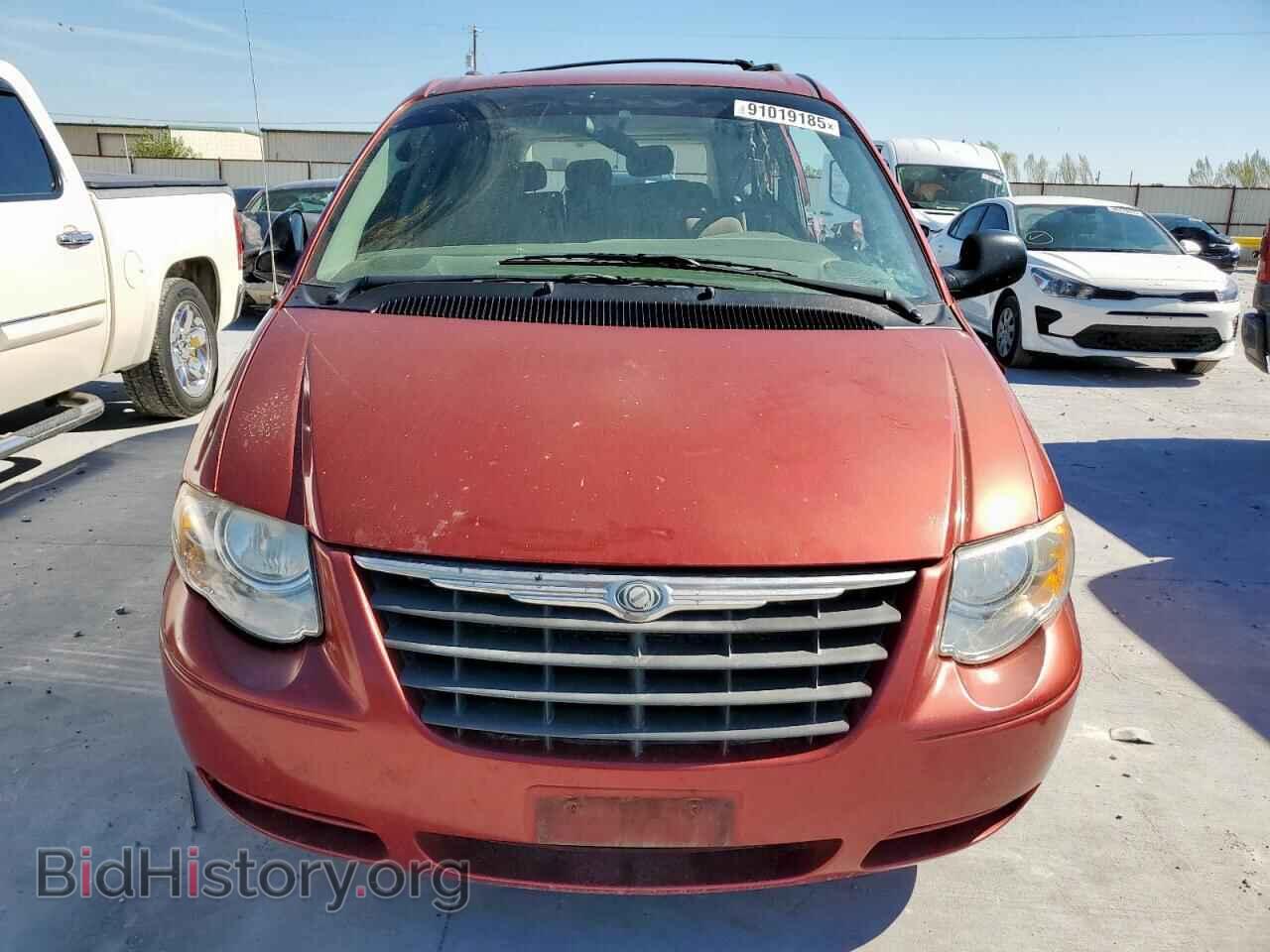 2007 CHRYSLER MINIVAN - VIN: 2A4GP54L27R135860 - Фото 5