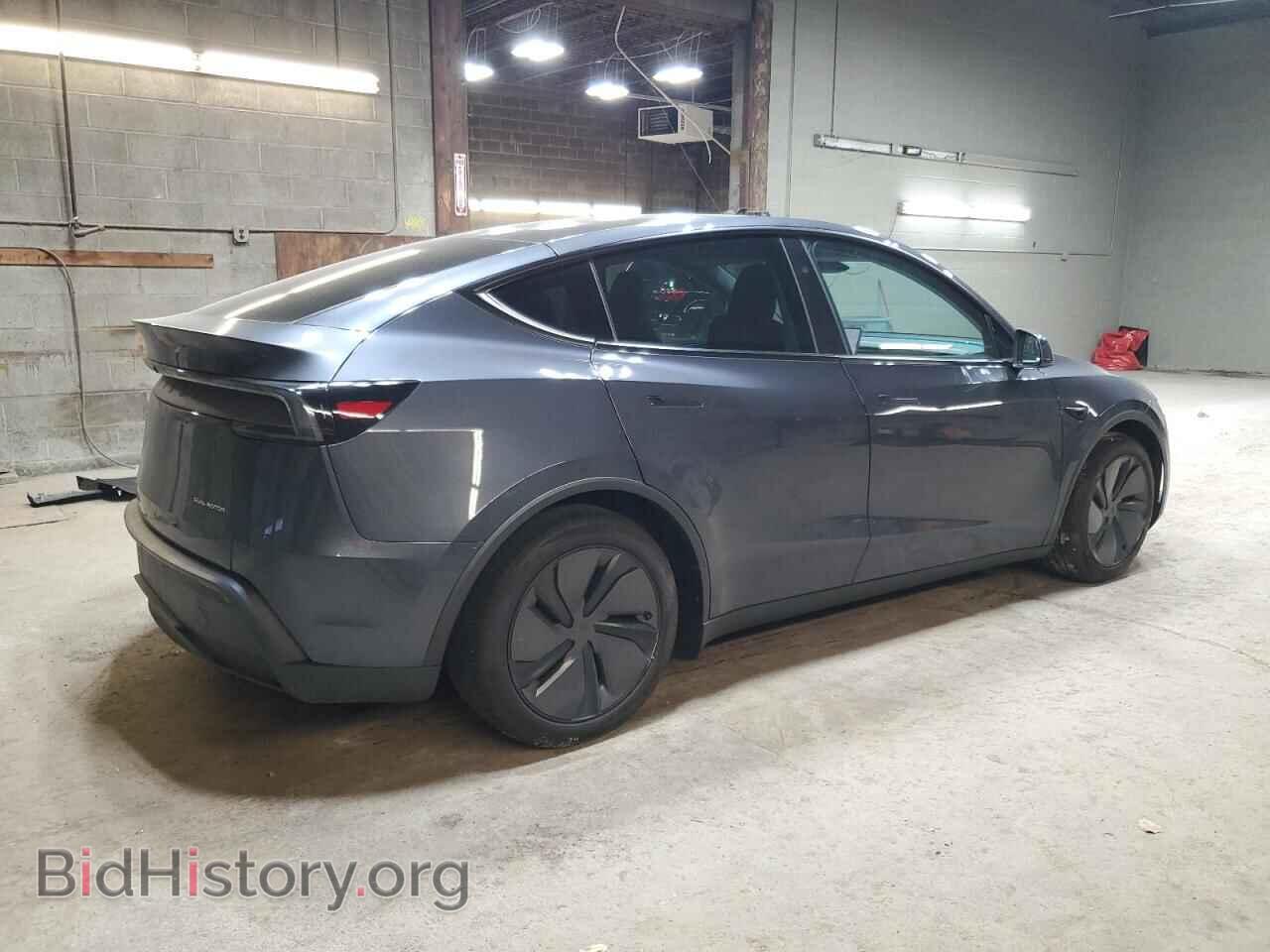 2026 TESLA MODEL Y - VIN: 7SAYGDEE4TA389175 - Фото 3