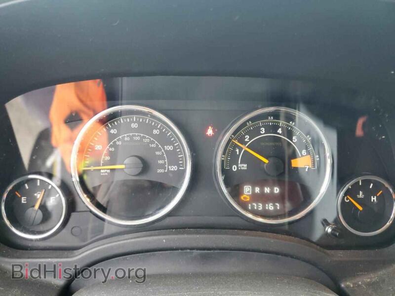 2015 Jeep COMPASS (VIN 1C4NJDEB0FD324197) — фото 9 из 13