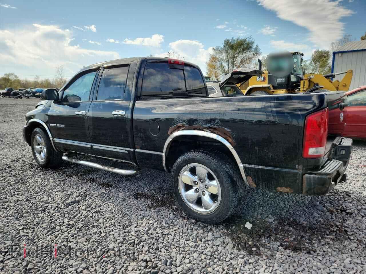 2005 DODGE RAM 1500 - VIN: 1D7HA18DX5S209907 - Фото 2
