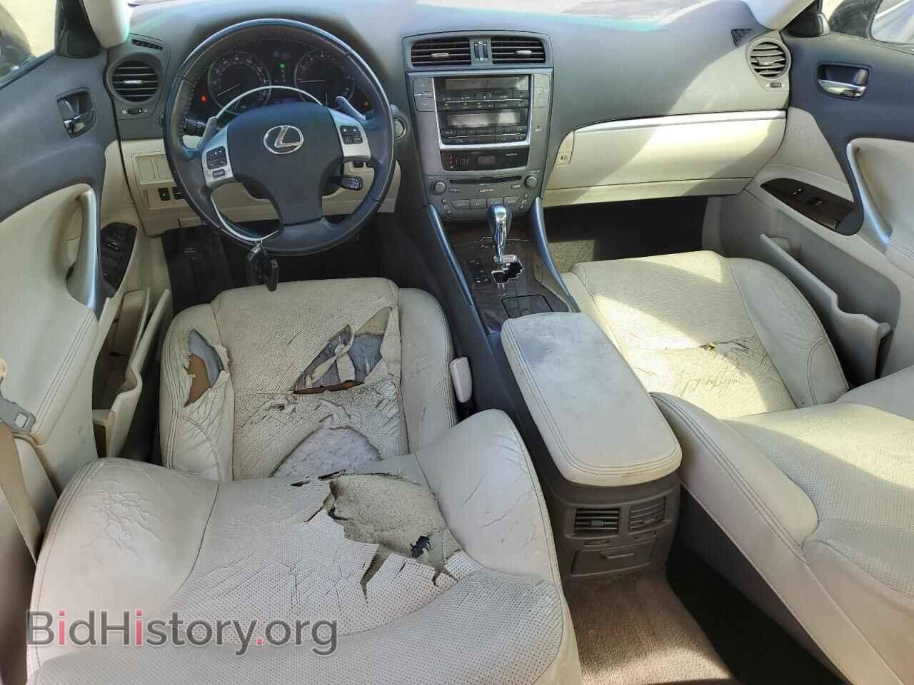2011 LEXUS IS - VIN: JTHBF5C29B5139548 - Photo 8