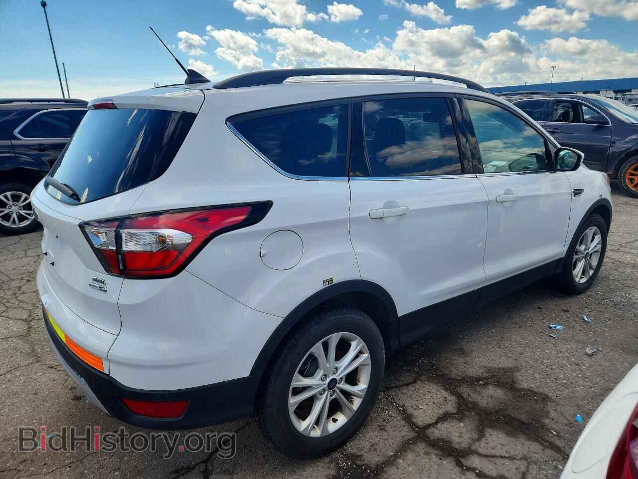 2018 FORD ESCAPE - VIN: 1FMCU9HD0JUD23662 - Фото 3