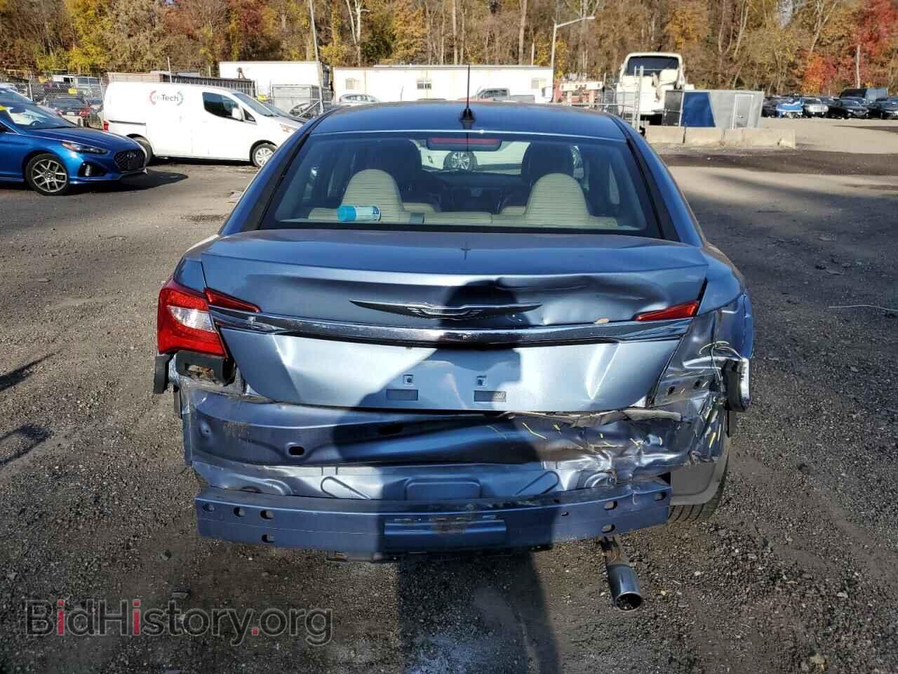 2011 CHRYSLER 200 - VIN: 1C3BC2FB1BN615557 - Фото 6