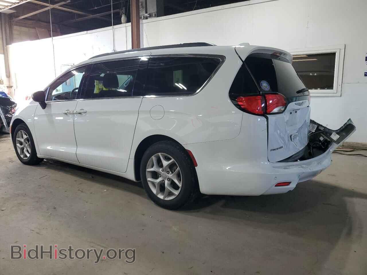2018 CHRYSLER PACIFICA - VIN: 2C4RC1DG2JR309486 - Фото 2