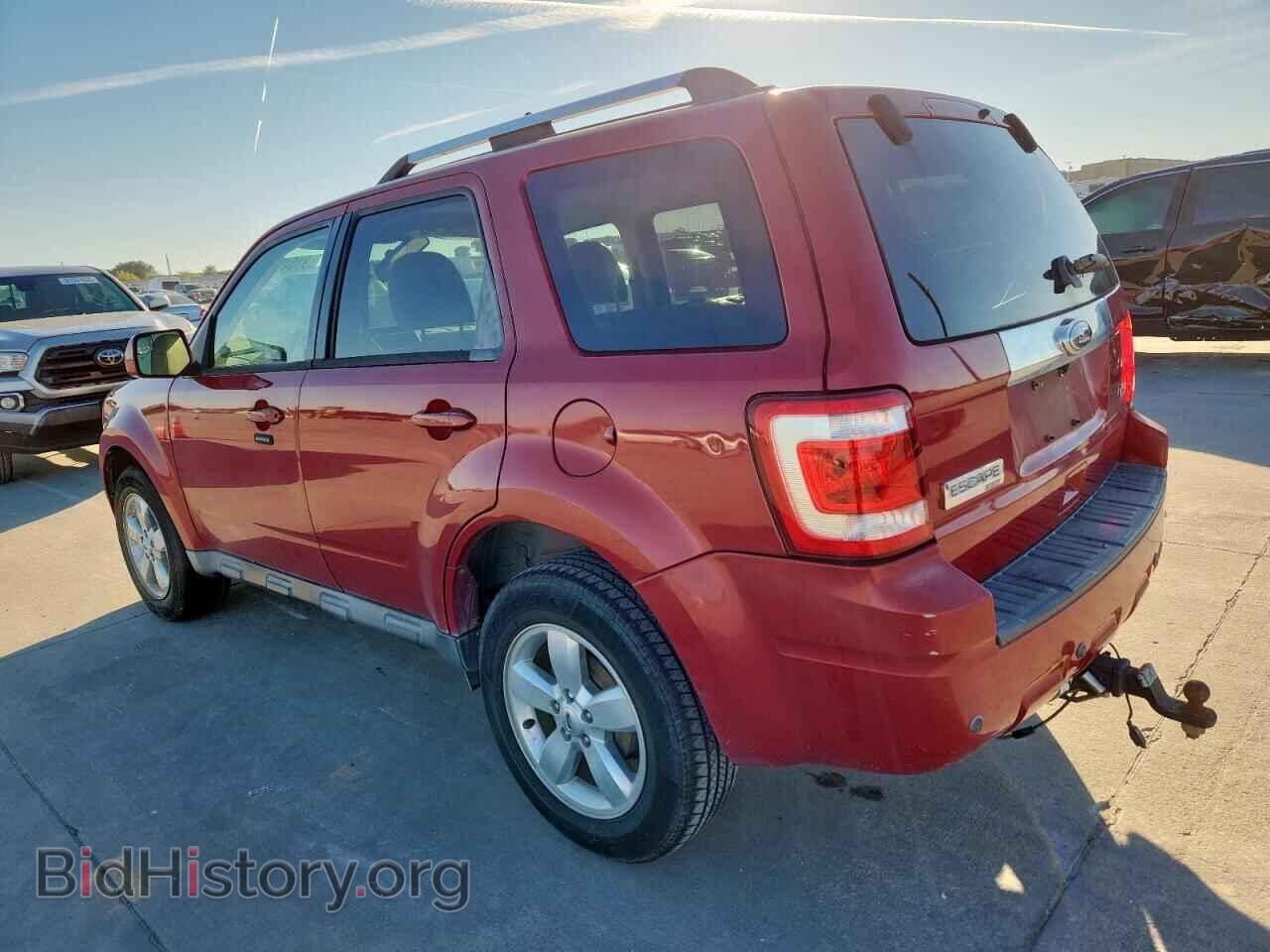 2011 FORD ESCAPE - VIN: 1FMCU0EG7BKA27156 - Фото 2