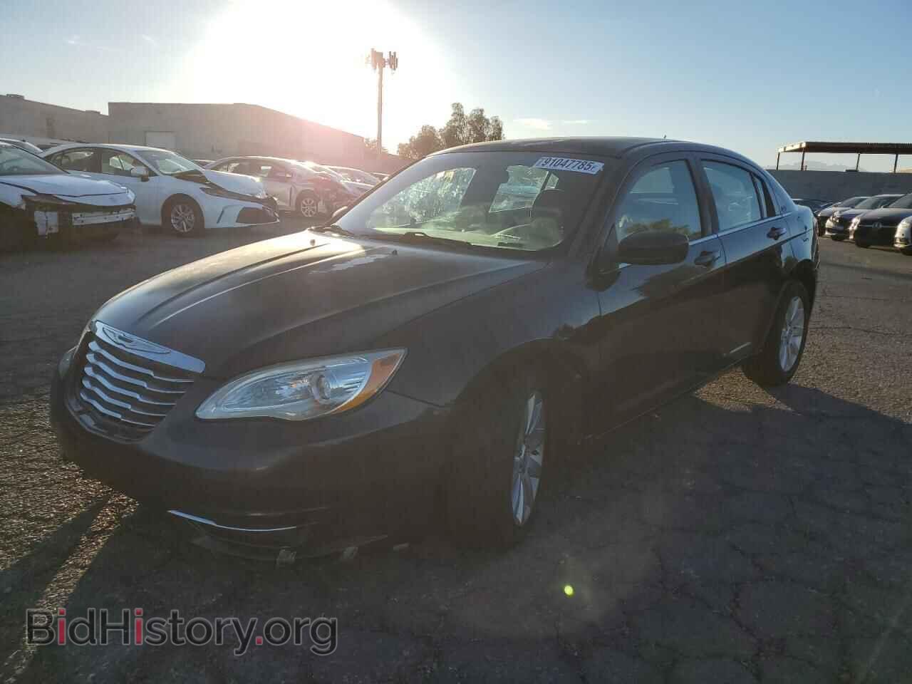 Фотография 1C3CCBBB5DN676973 - CHRYSLER 200 2013