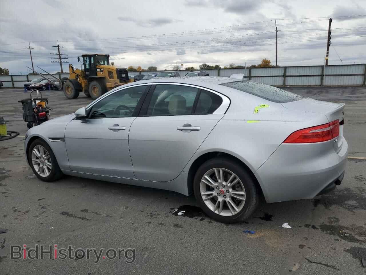 2017 JAGUAR XE - VIN: SAJAD4BG2HA966061 - Фото 2