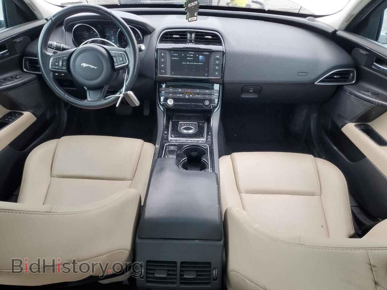 2017 JAGUAR XE - VIN: SAJAD4BG2HA966061 - Фото 8