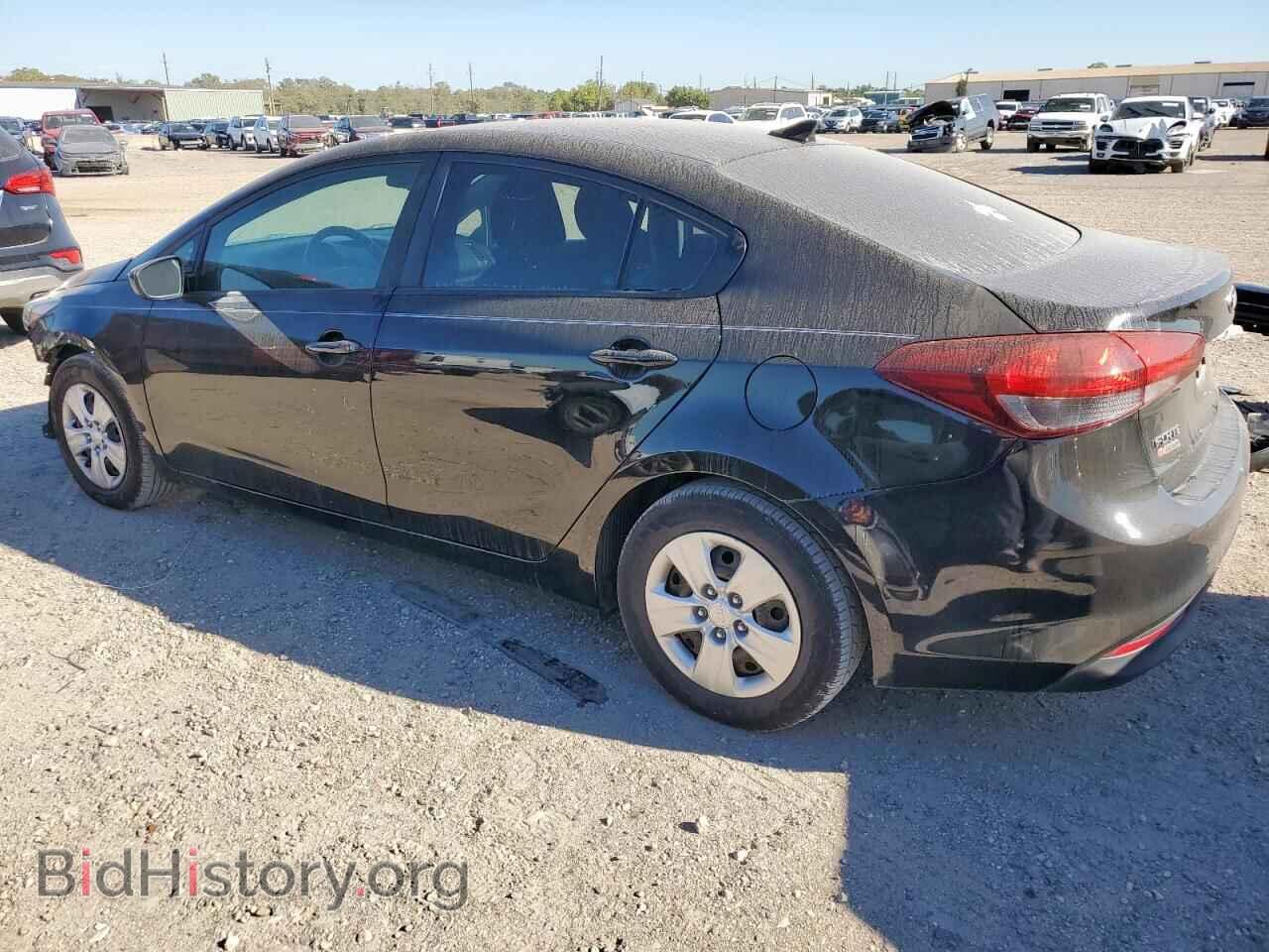 2017 KIA FORTE - VIN: 3KPFK4A77HE096381 - Фото 2