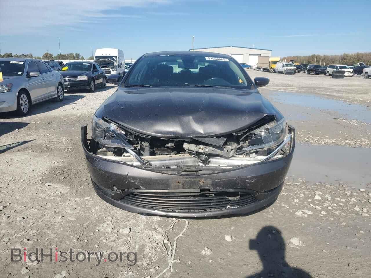 2016 CHRYSLER 200 - VIN: 1C3CCCFB2GN194210 - Photo 5