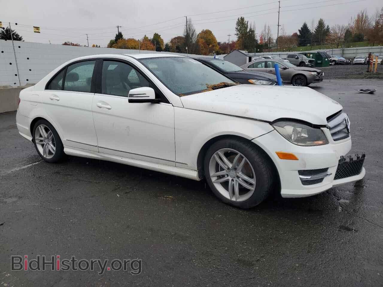 2013 MERCEDES-BENZ C-CLASS - VIN: WDDGF4HB6DR294277 - Фото 4