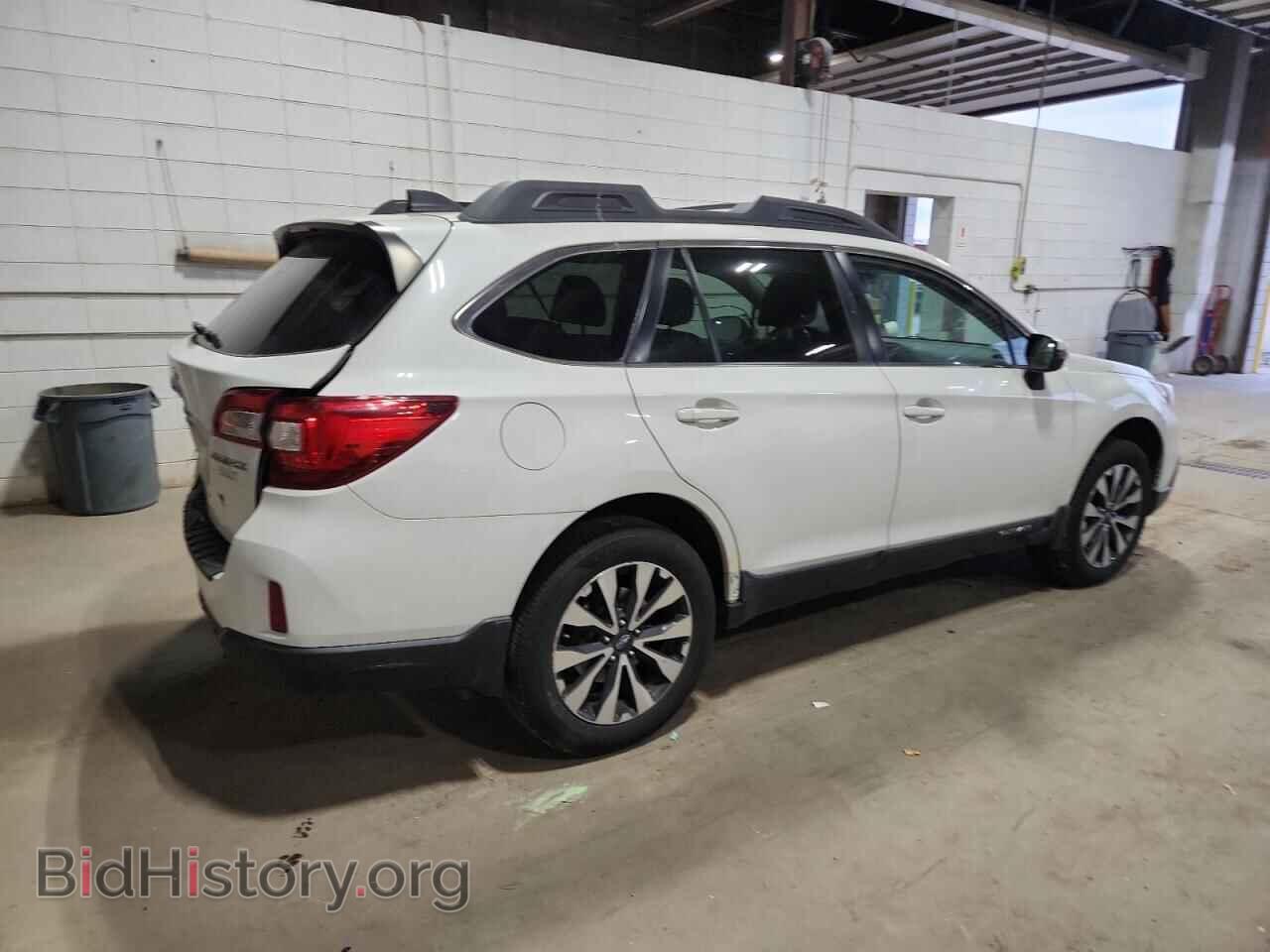 2017 SUBARU OUTBACK - VIN: 4S4BSANC4H3242839 - Фото 3