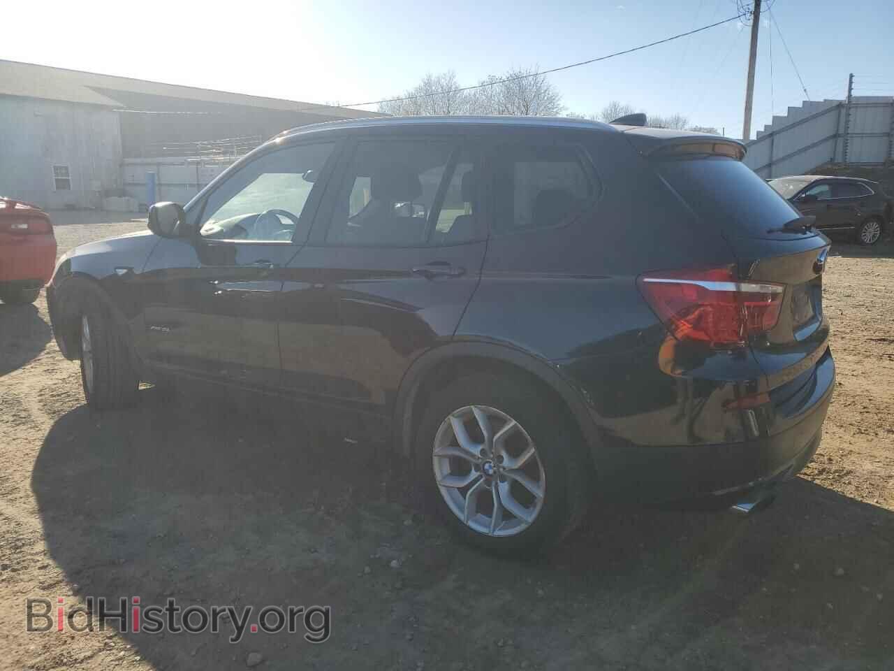2011 BMW X3 - VIN: 5UXWX7C53BL730877 - Фото 2