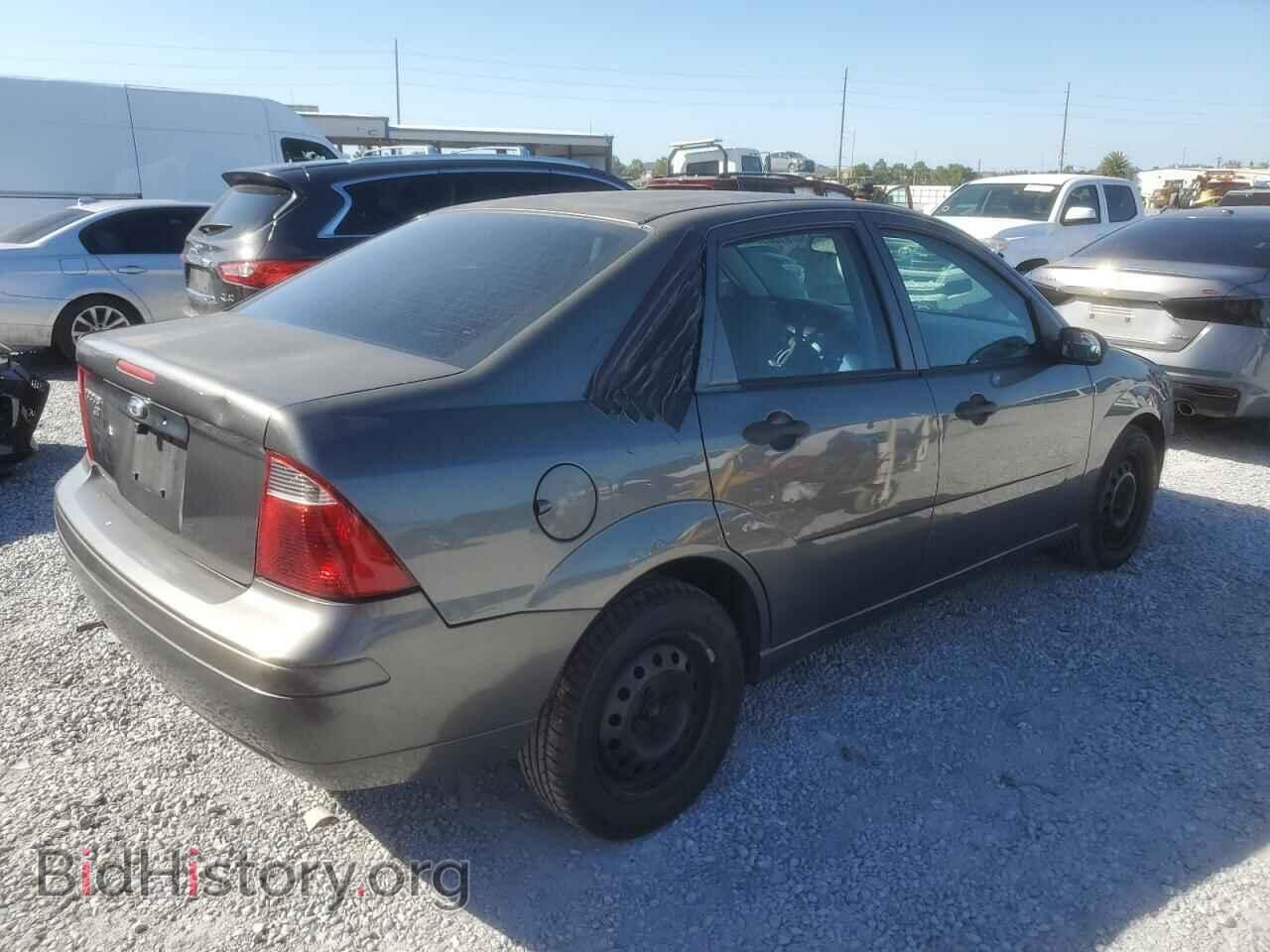 2007 FORD FOCUS - VIN: 1FAFP34N47W336454 - Фото 3