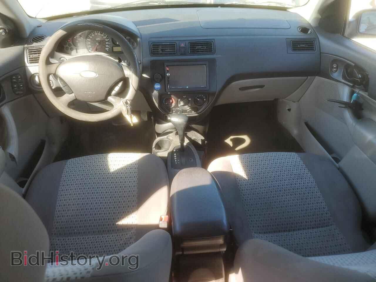 2007 FORD FOCUS - VIN: 1FAFP34N47W336454 - Фото 8