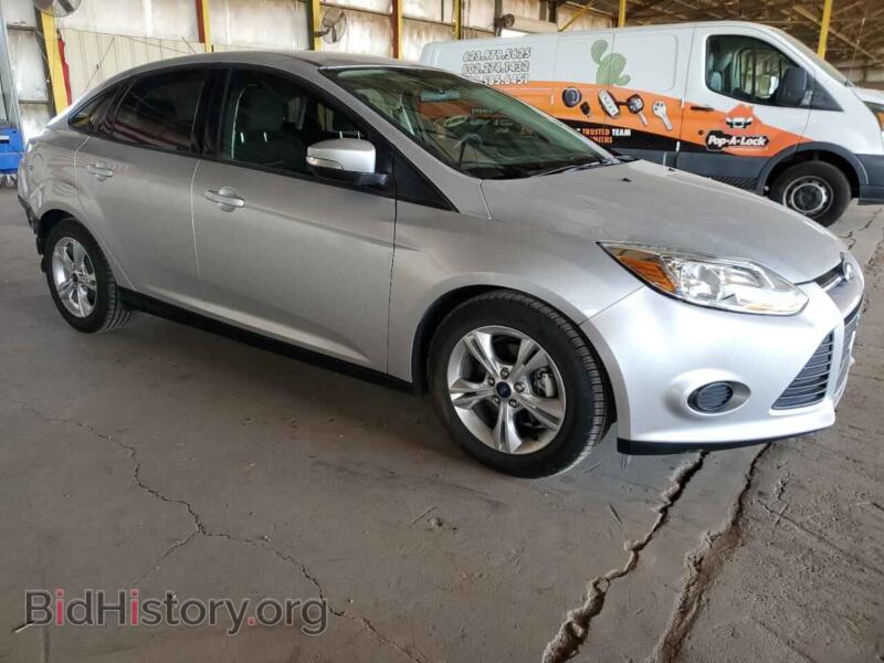 2014 Ford FOCUS (VIN 1FADP3F21EL252679) — фото 4 из 13