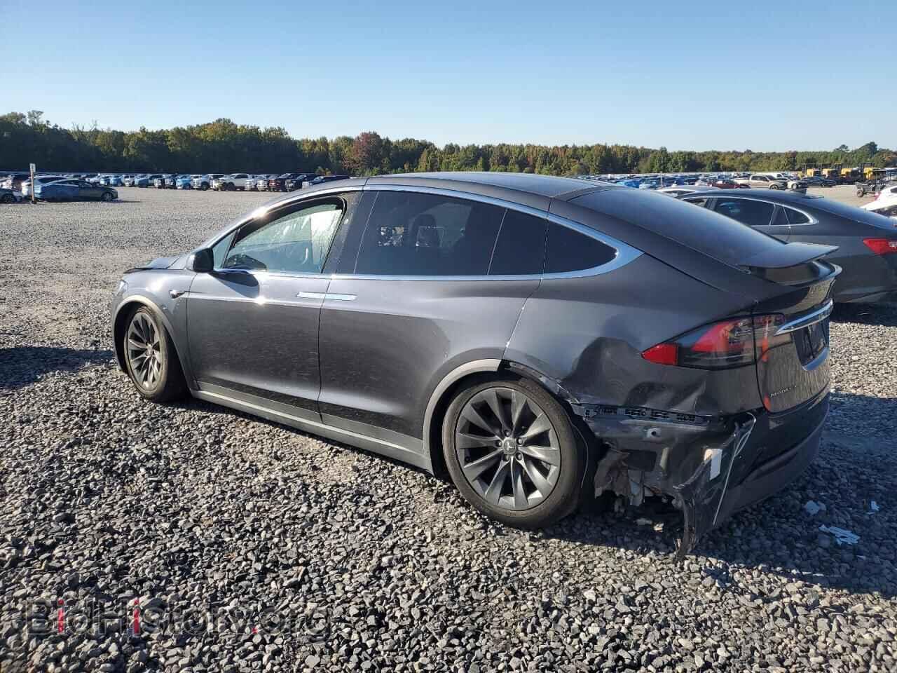 2017 TESLA MODEL X - VIN: 5YJXCBE2XHF056830 - Photo 2