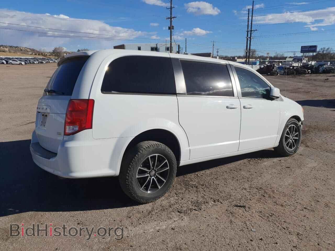 2018 DODGE CARAVAN - VIN: 2C4RDGBG9JR314106 - Фото 3
