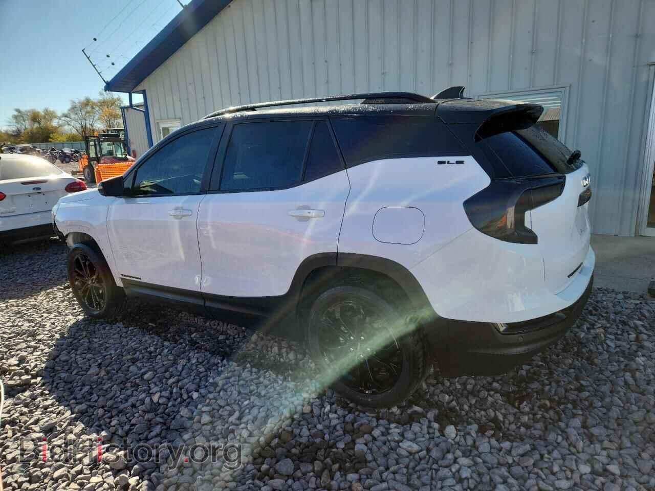 2022 GMC TERRAIN - VIN: 3GKALTEV6NL180536 - Фото 2