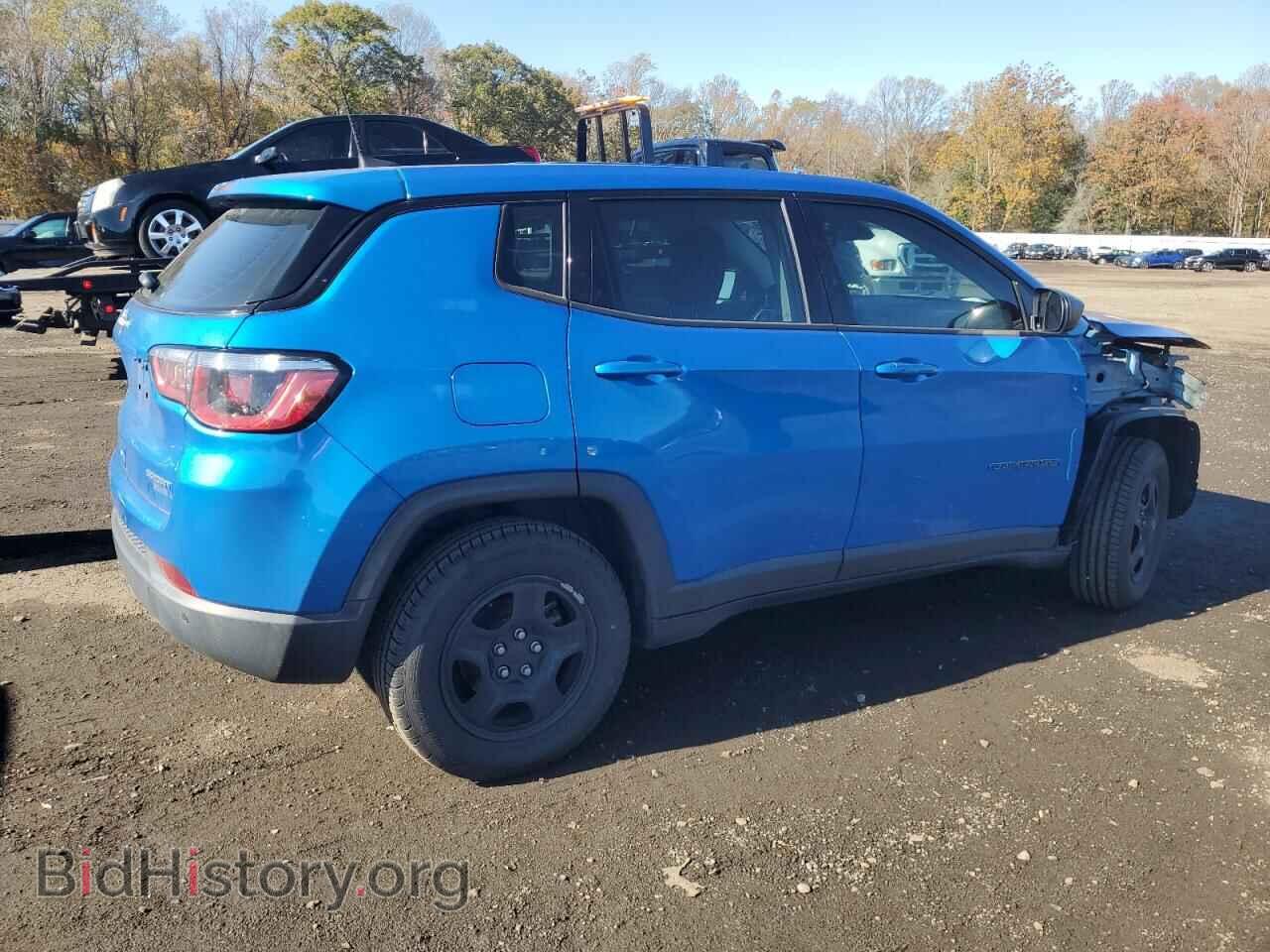 2018 JEEP COMPASS - VIN: 3C4NJCAB7JT318870 - Фото 3