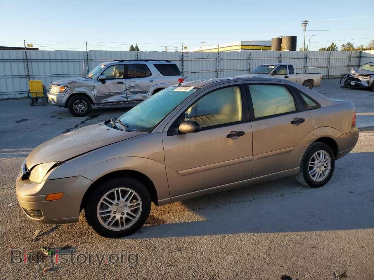 Фотография 1FAFP34N75W247605 - FORD FOCUS 2005