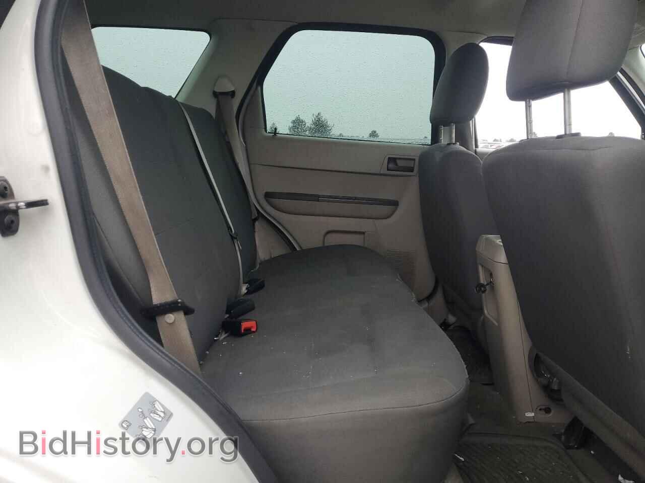 2010 FORD ESCAPE - VIN: 1FMCU9C77AKC77633 - Фото 11