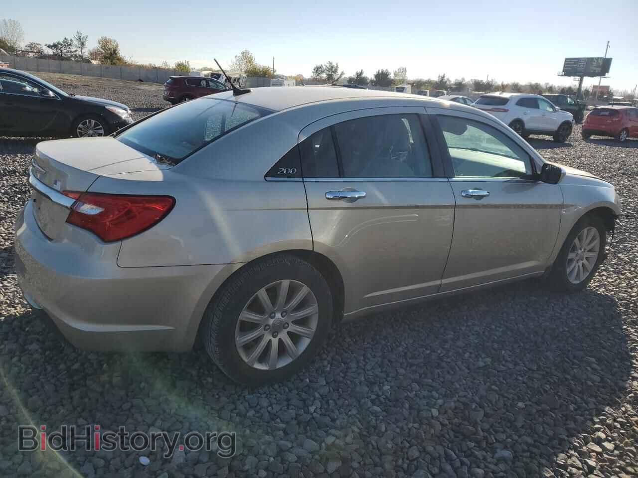 2013 CHRYSLER 200 - VIN: 1C3CCBCG9DN737302 - Фото 3