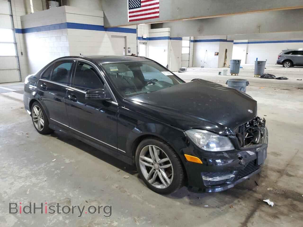 2014 MERCEDES-BENZ C-CLASS - VIN: WDDGF8AB4EA896385 - Фото 4