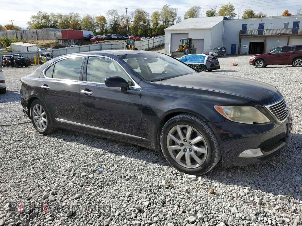 2007 LEXUS LS460 - VIN: JTHGL46F075016560 - Photo 4