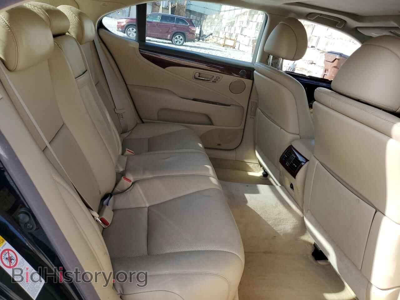 2007 LEXUS LS460 - VIN: JTHGL46F075016560 - Photo 10