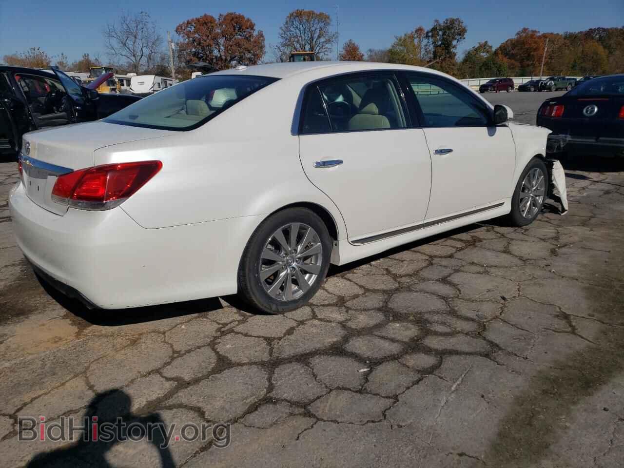 2011 TOYOTA AVALON - VIN: 4T1BK3DBXBU381122 - Фото 3