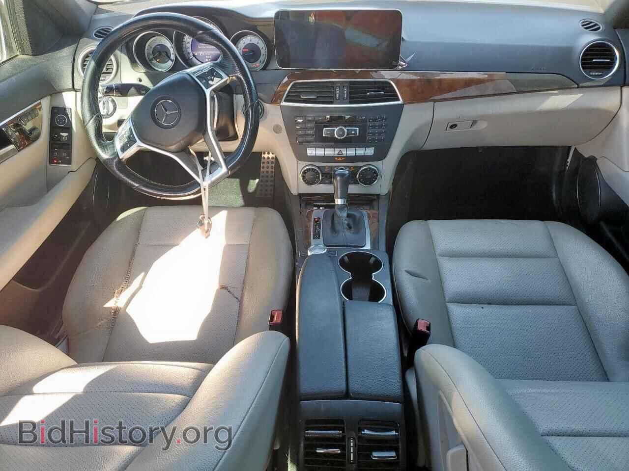 2013 MERCEDES-BENZ C-CLASS - VIN: WDDGF4HB5DA742801 - Фото 8