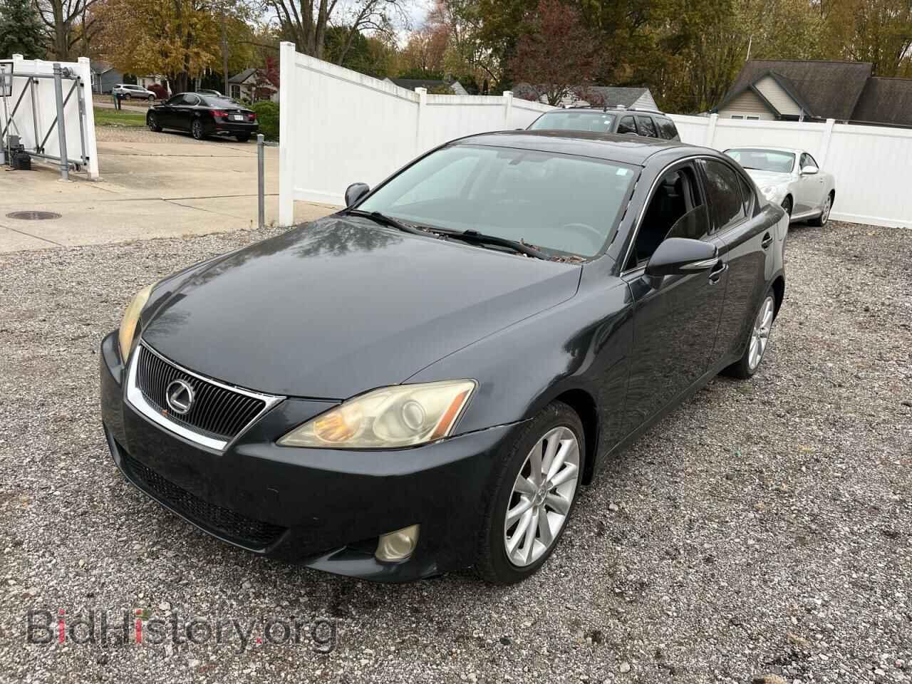 2009 LEXUS IS - VIN: JTHCK262992029024 - Фото 2