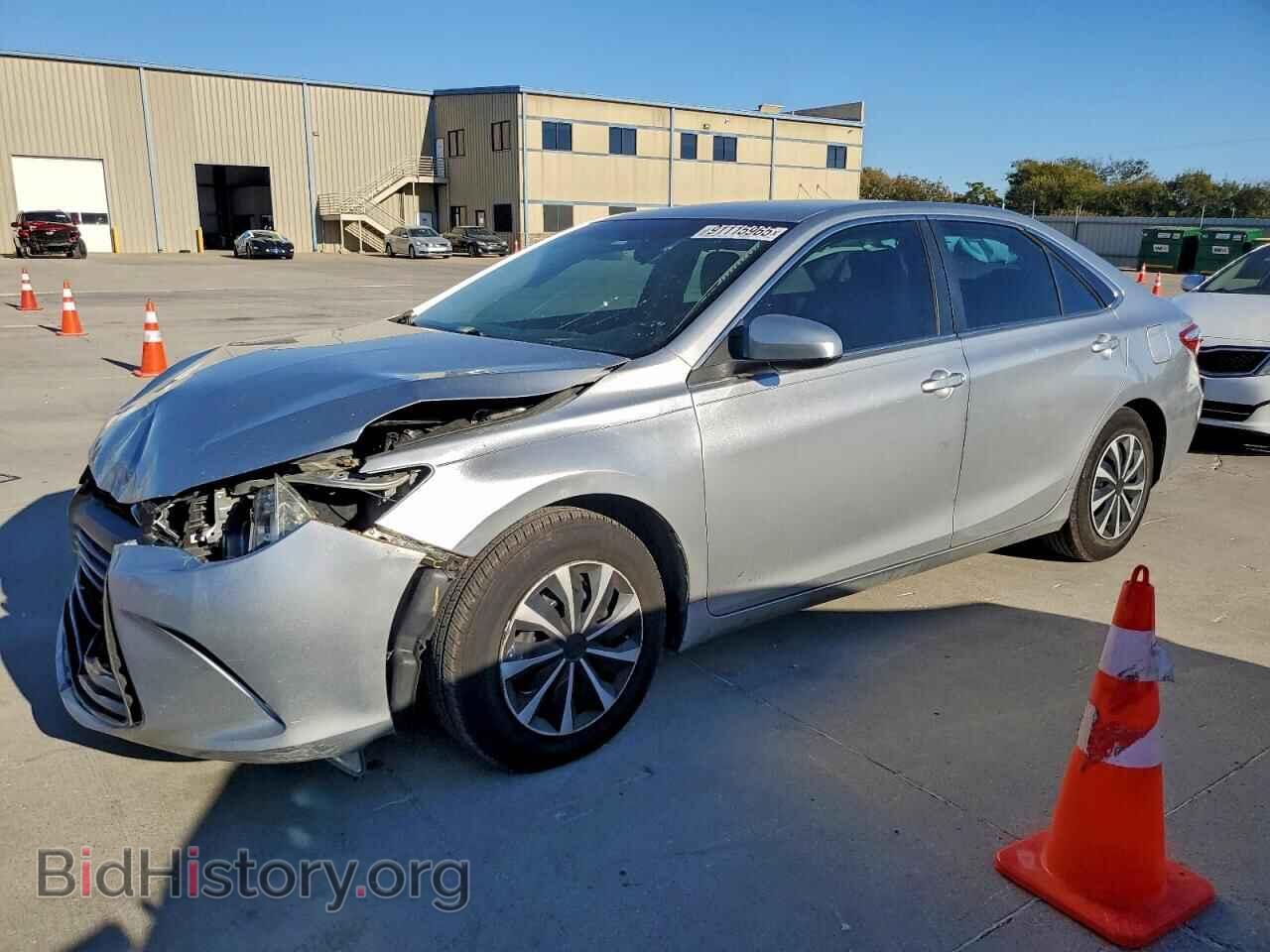 Photo 4T4BF1FK3GR521241 - TOYOTA CAMRY 2016