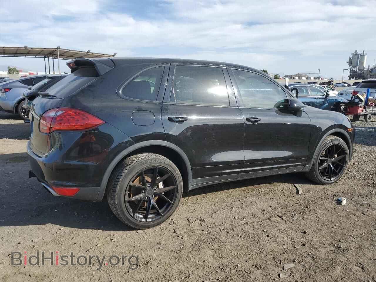 2011 PORSCHE CAYENNE - VIN: WP1AB2A22BLA43457 - Photo 3