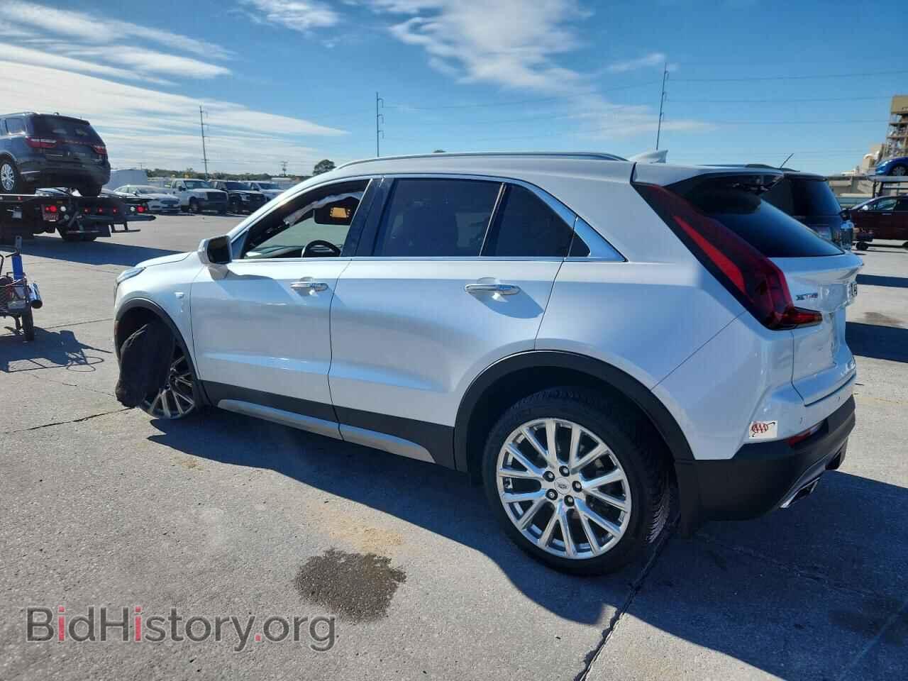 2019 CADILLAC XT4 - VIN: 1GYFZCR45KF190864 - Фото 2