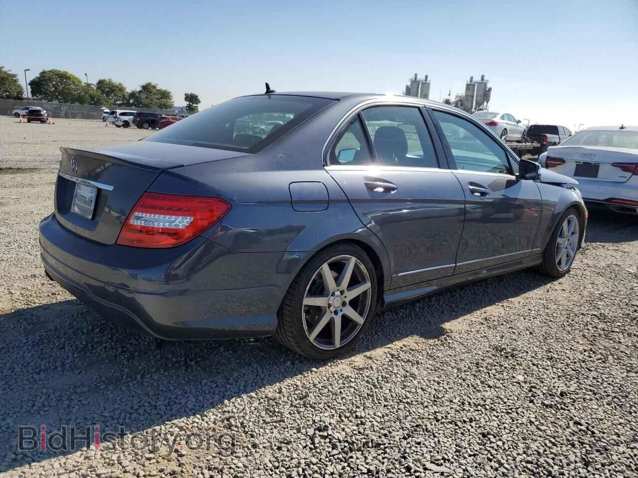 2014 MERCEDES-BENZ C-CLASS - VIN: WDDGF4HB0EA956581 - Фото 3