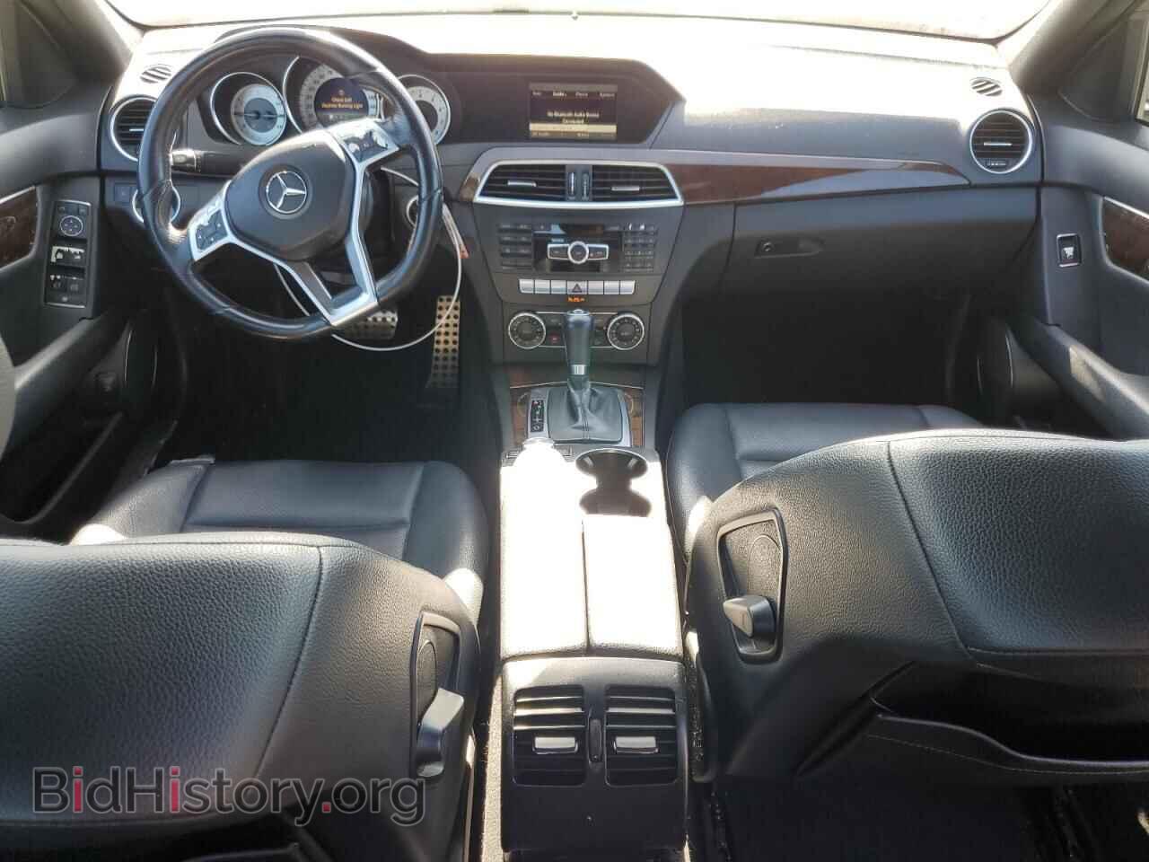 2014 MERCEDES-BENZ C-CLASS - VIN: WDDGF4HB0EA956581 - Фото 8