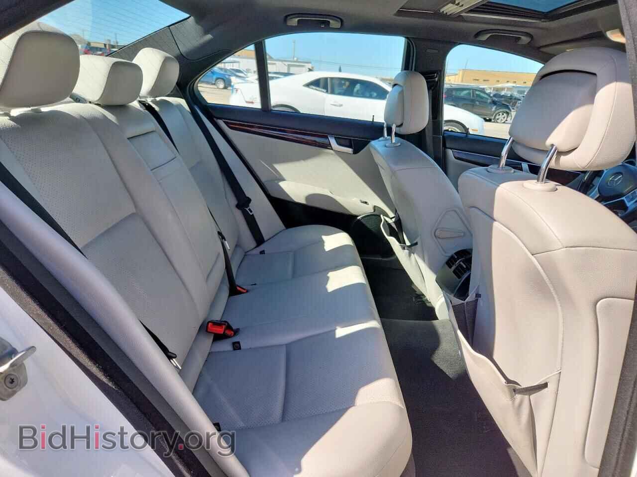 2014 MERCEDES-BENZ C-CLASS - VIN: WDDGF4HB3EA904751 - Фото 10