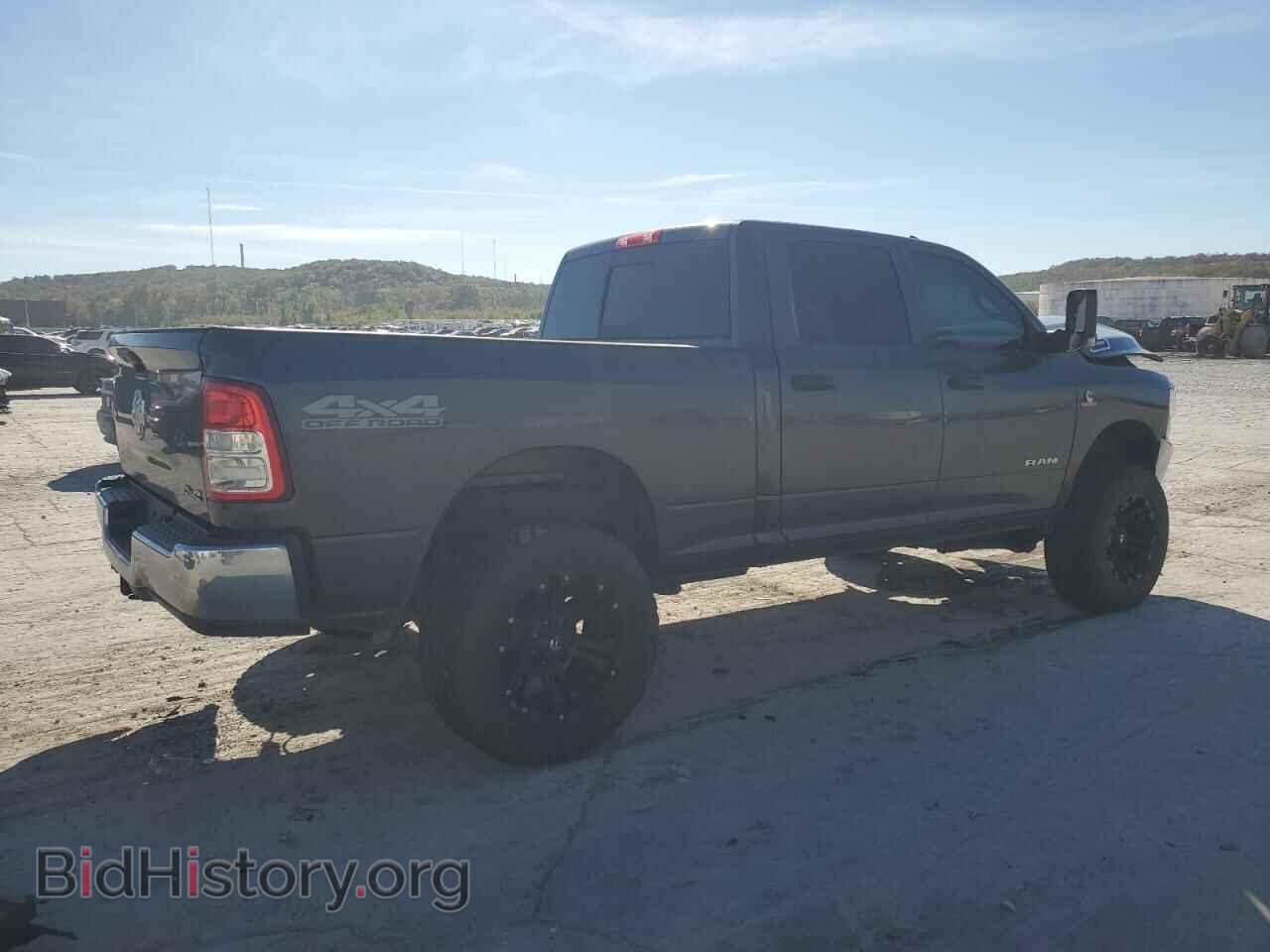 2019 RAM 2500 - VIN: 3C6UR5CL4KG709921 - Photo 3