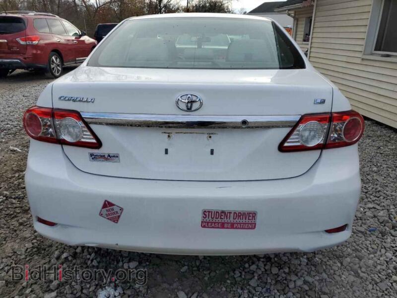 2011 Toyota COROLLA (VIN 2T1BU4EE2BC752266) — фото 6 из 14