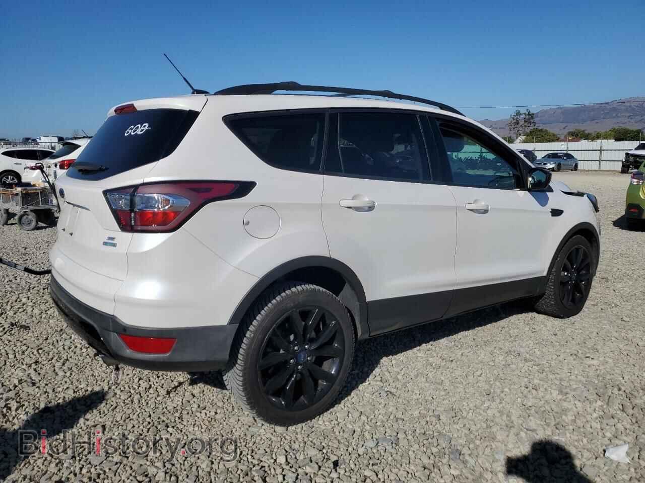 2017 FORD ESCAPE - VIN: 1FMCU0GD8HUC67686 - Фото 3