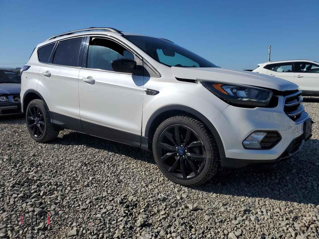 2017 FORD ESCAPE - VIN: 1FMCU0GD8HUC67686 - Фото 4