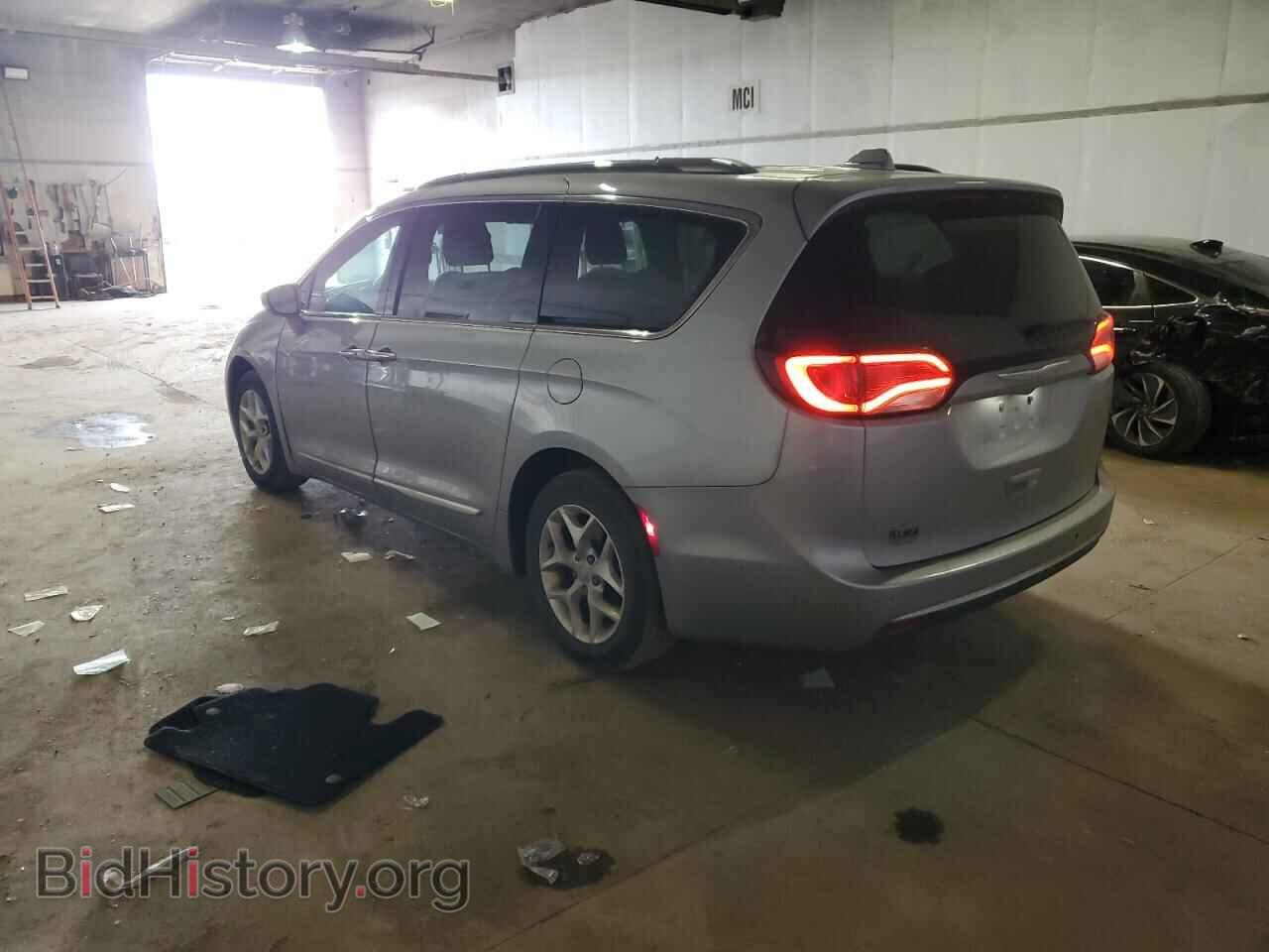 2017 CHRYSLER PACIFICA - VIN: 2C4RC1EG5HR832445 - Photo 2