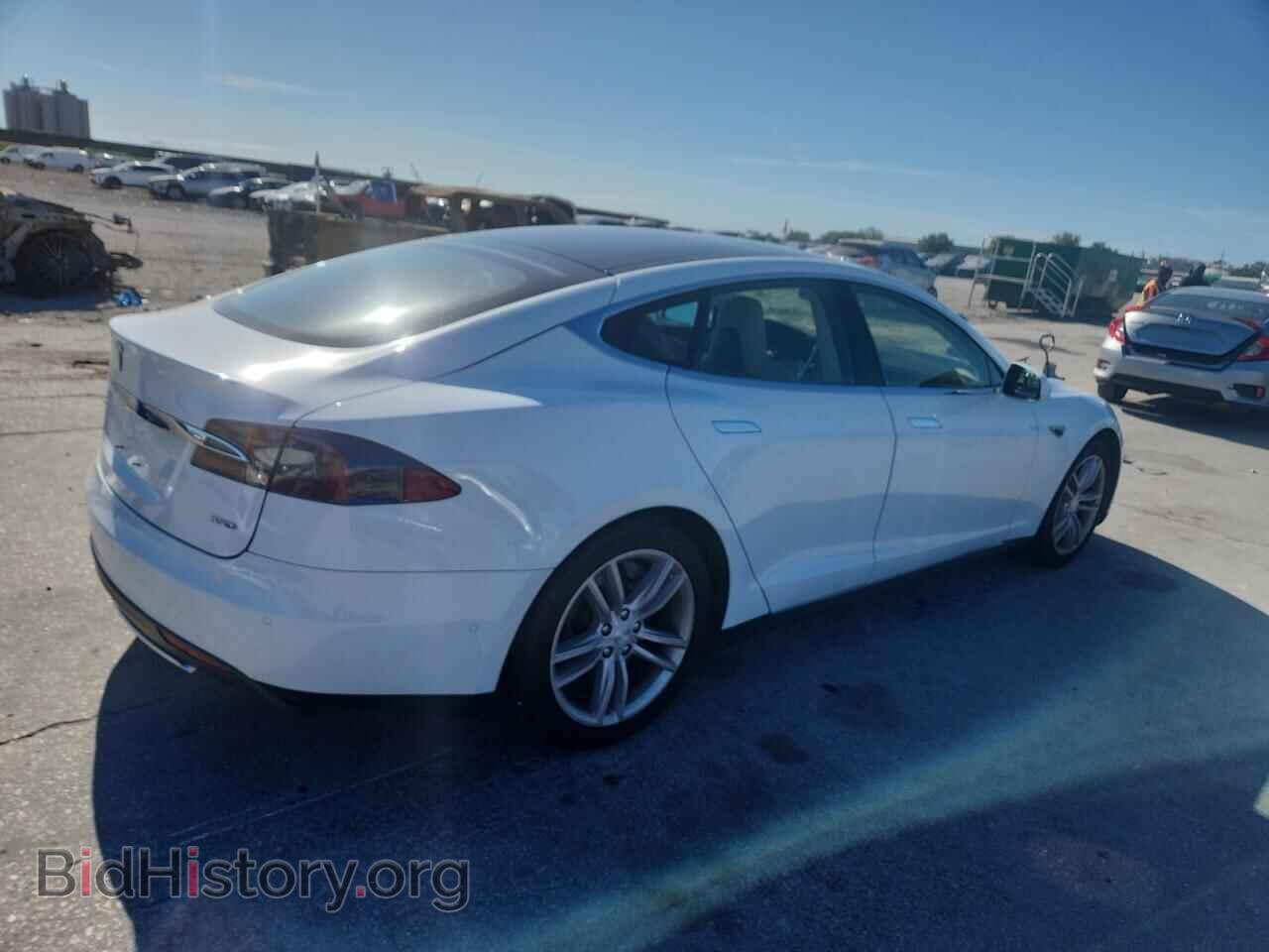 2015 TESLA MODEL S - VIN: 5YJSA1H2XFF087210 - Photo 3