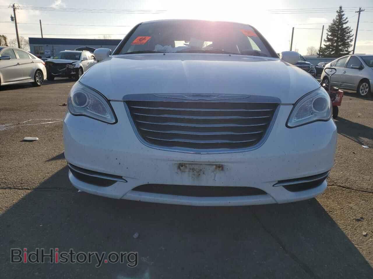 2012 CHRYSLER 200 - VIN: 1C3CCBBB8CN211053 - Фото 5