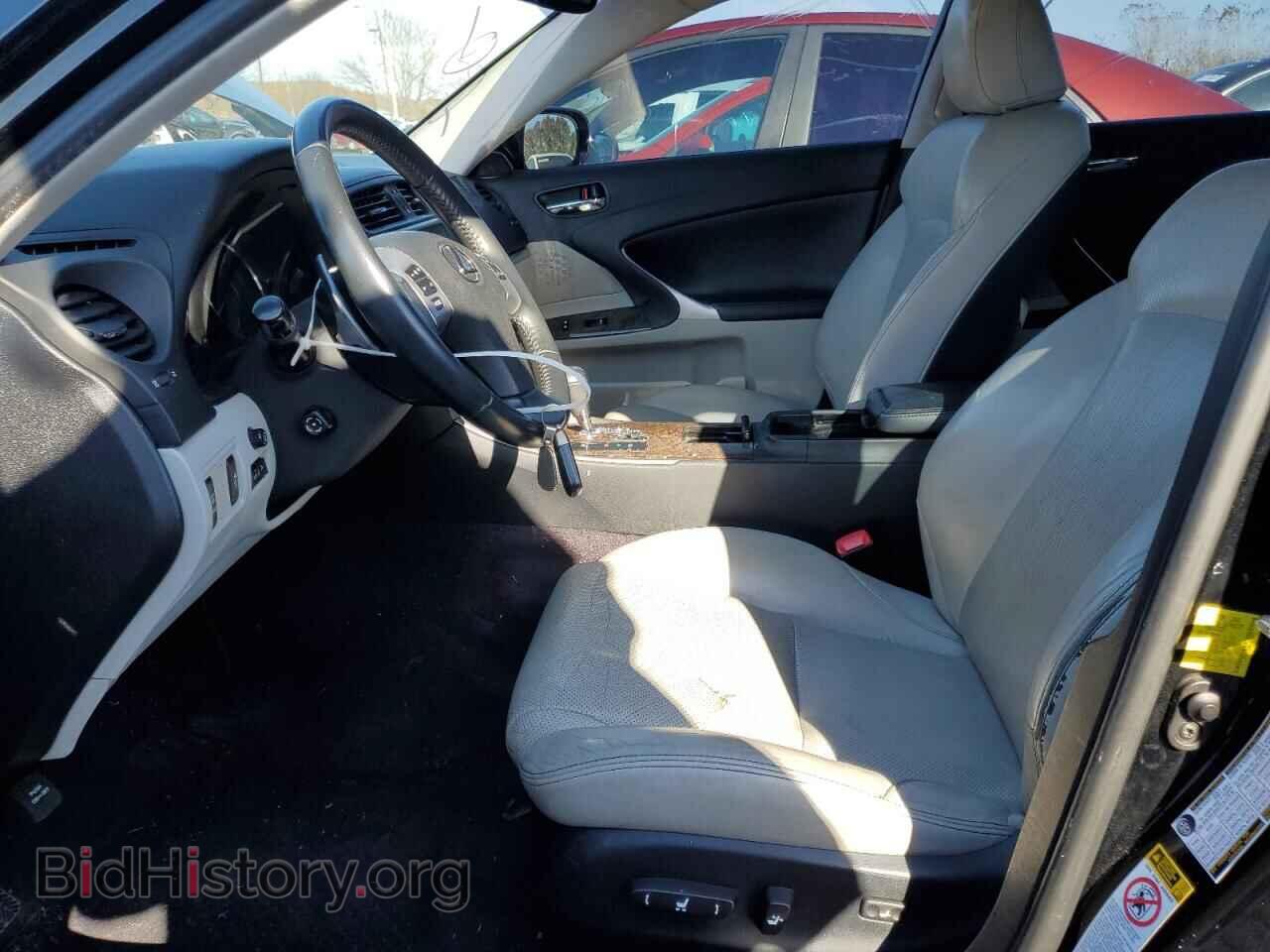 2012 LEXUS IS - VIN: JTHCF5C28C5059213 - Photo 7