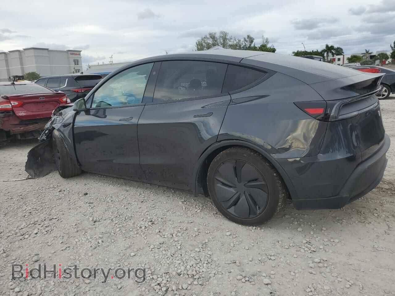2026 TESLA MODEL Y - VIN: 7SAYGDEDXTF379955 - Фото 2